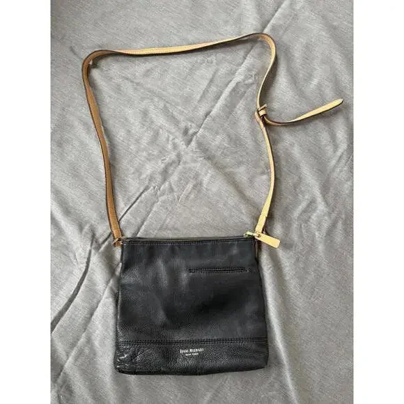 Isaac Mizrahi Black & Brown Leather Crossbody Bag Adjustable Strap - Picture 1 of 9